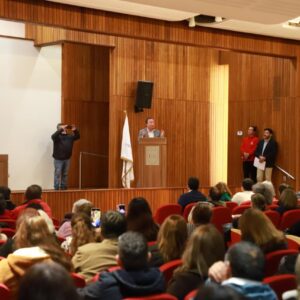 Más de 300 dirigentes sociales de Talca participan en la jornada "Planificación Territorial 2025"