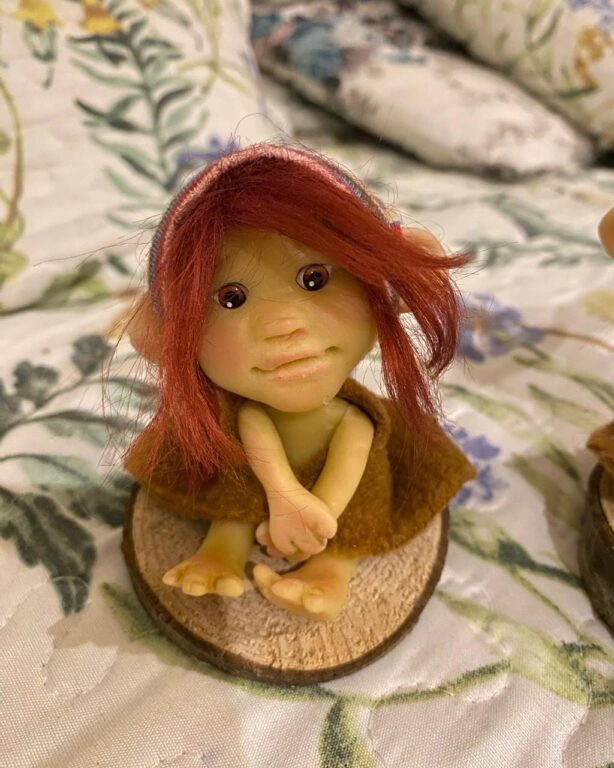 Yaya Del Bosque: Duendes, Hadas Y Seres Mágicos Creados A Mano Desde Talca